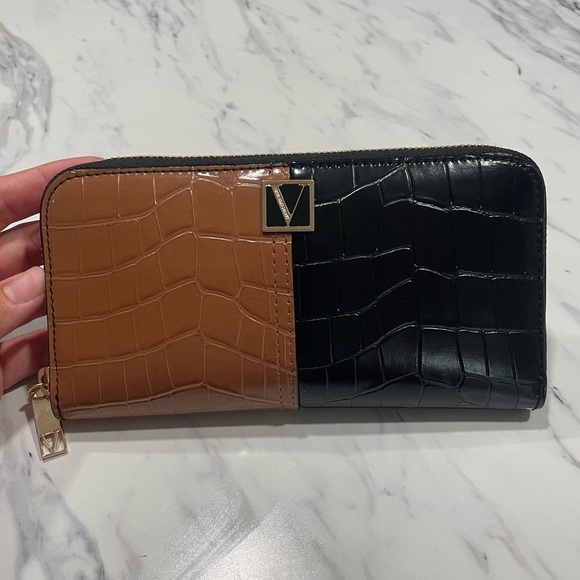 Victoria's Secret Handbags - Victoria’s Secret Two-Tone Wallet